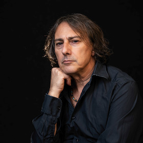 Bild: Pippo Pollina - Solo in Concerto 2027 (Special Guest: Elisa Sandrini)