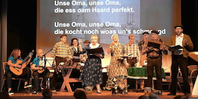 Bild: Mundart - „Schwidden un Woahres üssem Dorf“