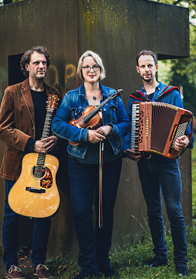 Bild: PalmBayFrost - Folk Music