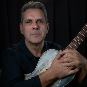 Bild: Biber Herrmann - Bluespoet & Gitarrenvirtuose der Extraklasse