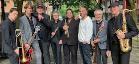 Bild: "Tribute to Ray Charles" mit dem Songbird Orchestra - Life in Ohof
