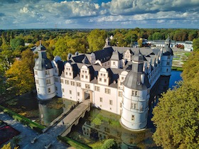 Bild: Das Gartenfest Paderborn Schloss Neuhaus - Premiere!