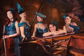 Bild: 30 Jahre Dresdner Salon-Damen